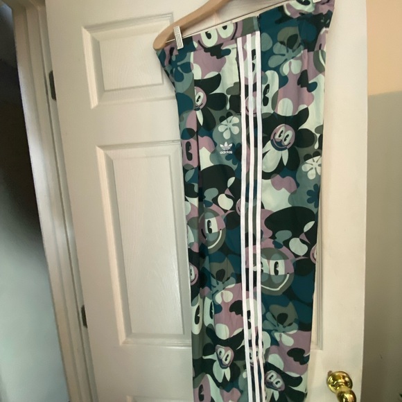 adidas Multicolor Wide Leg Pants - Picture 3 of 7